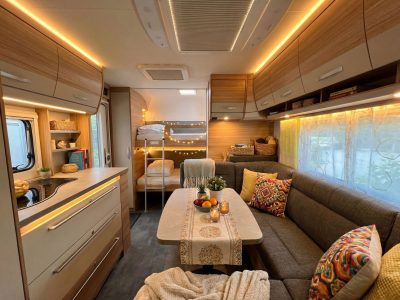 Camper 10